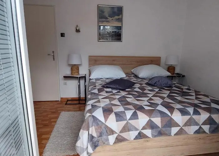 Apartments Mestral